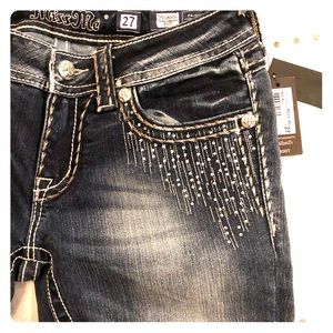 Miss Me Boot-cut NWT size 27